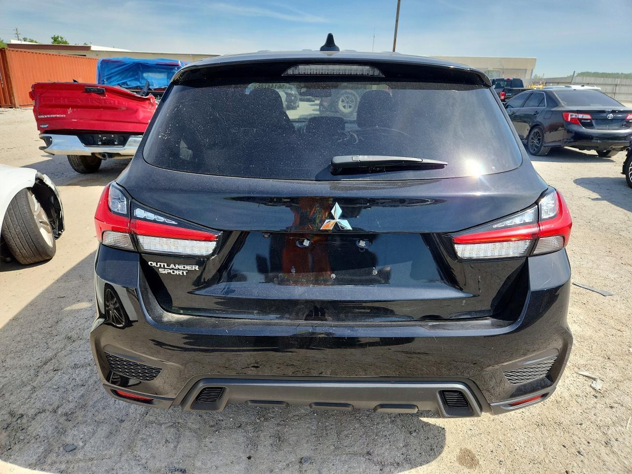 2021 Mitsubishi Outlander Sport Es - Фото 6