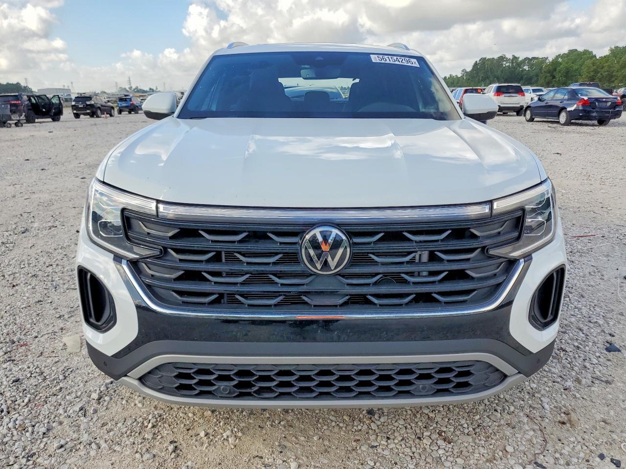 2025 Volkswagen Atlas Cross Sport Se - Image 5