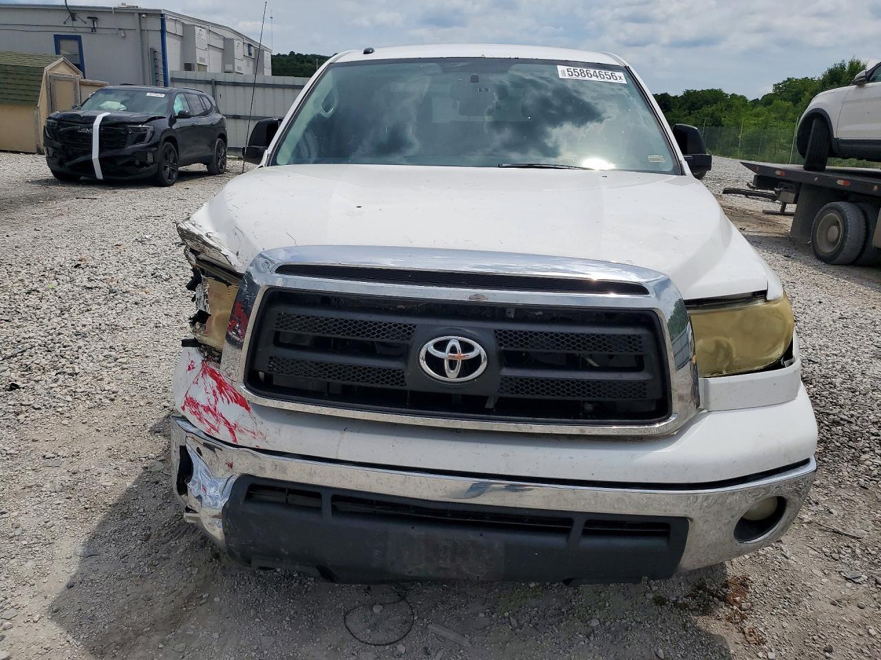 2011 Toyota Tundra Crewmax Sr5 - Image 5