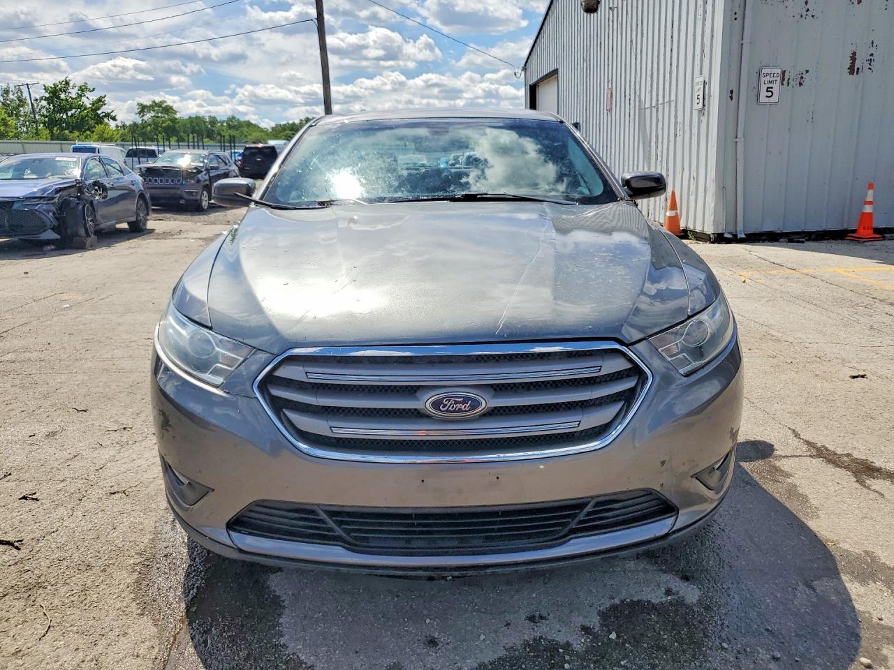 2014 Ford Taurus Sel - Image 5