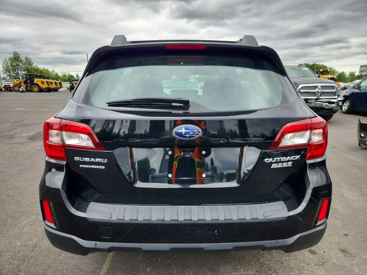 2017 Subaru Outback - Фото 6