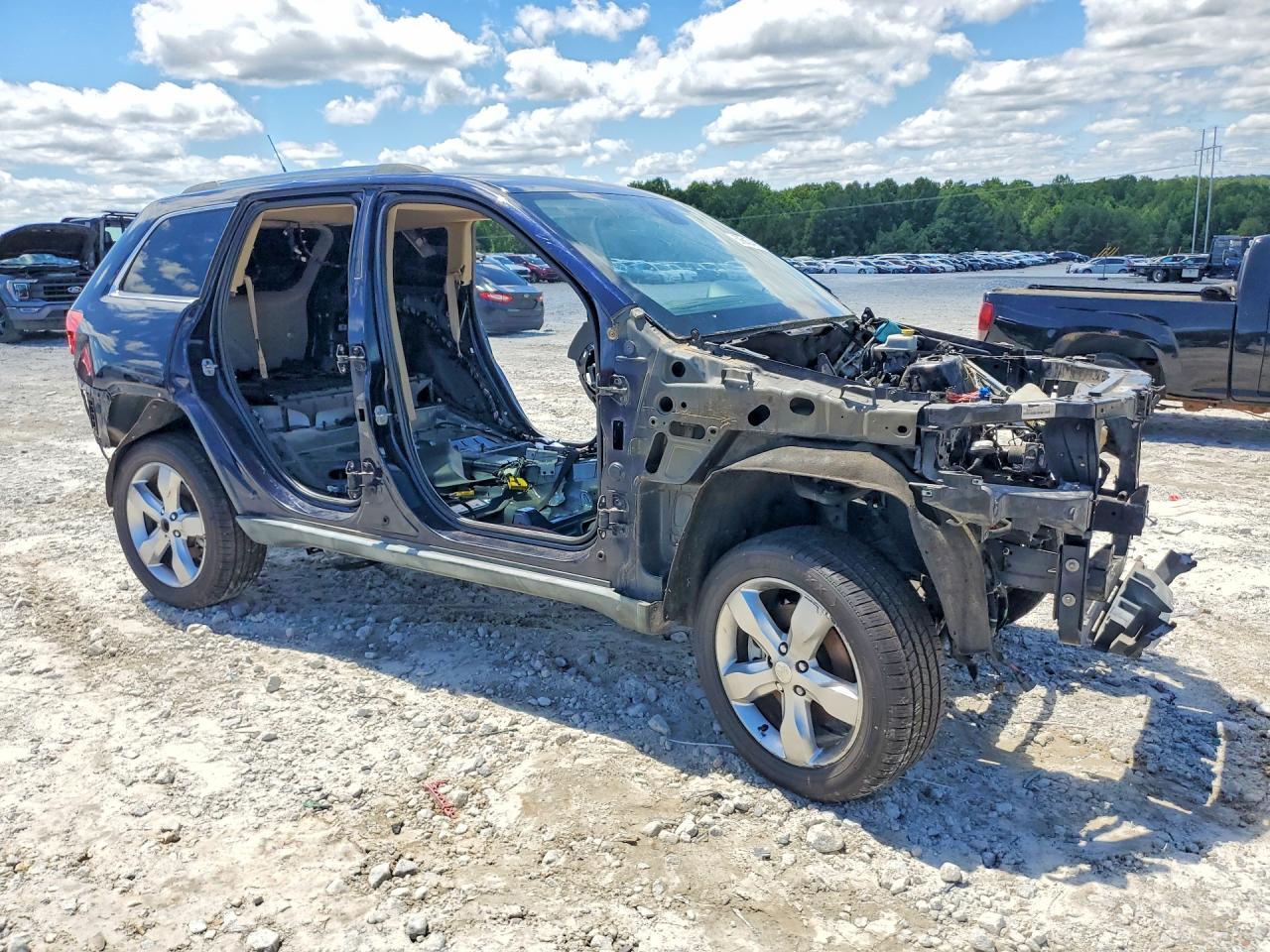2011 Jeep Grand Cherokee - Image 4