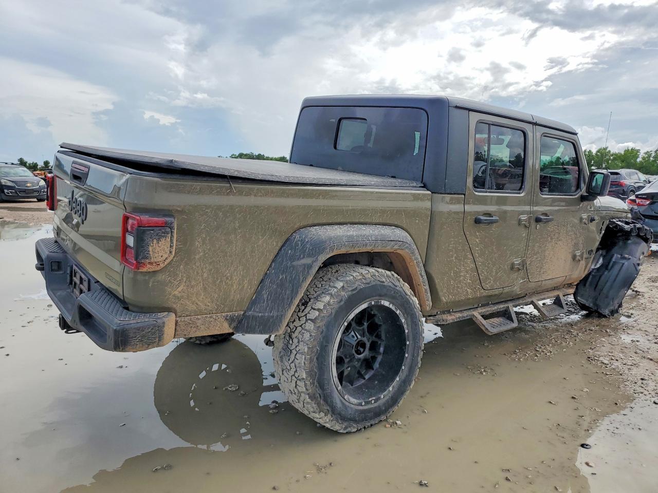 2020 Jeep Gladiator Sport - Фото 3