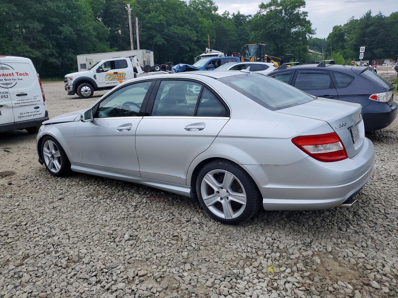 2010 Mercedes-Benz C 300 4Matic - Image 2