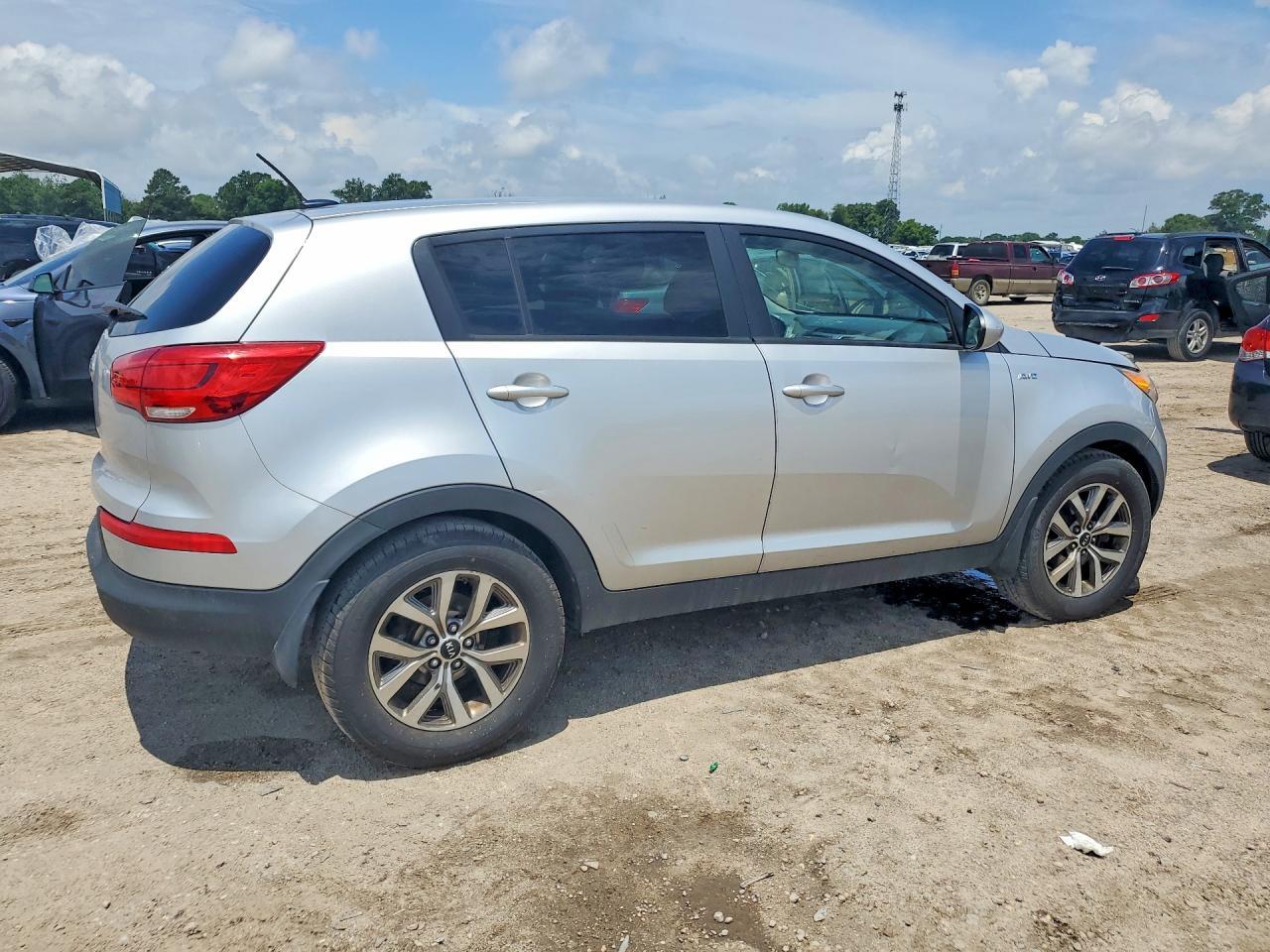 2014 Kia Sportage Lx - Image 3