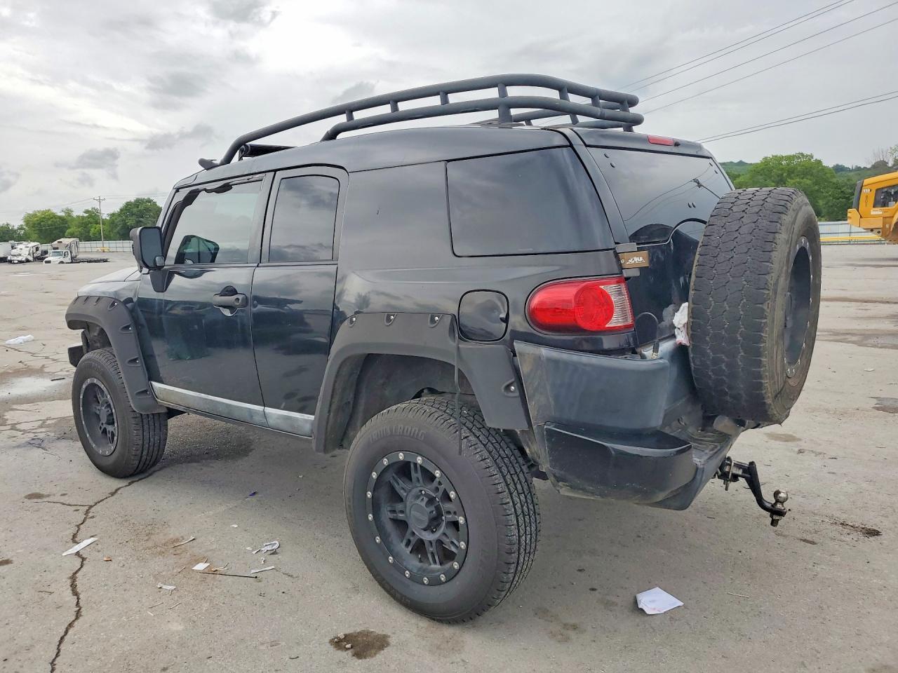 2007 Toyota Fj Cruiser Base - Image 2