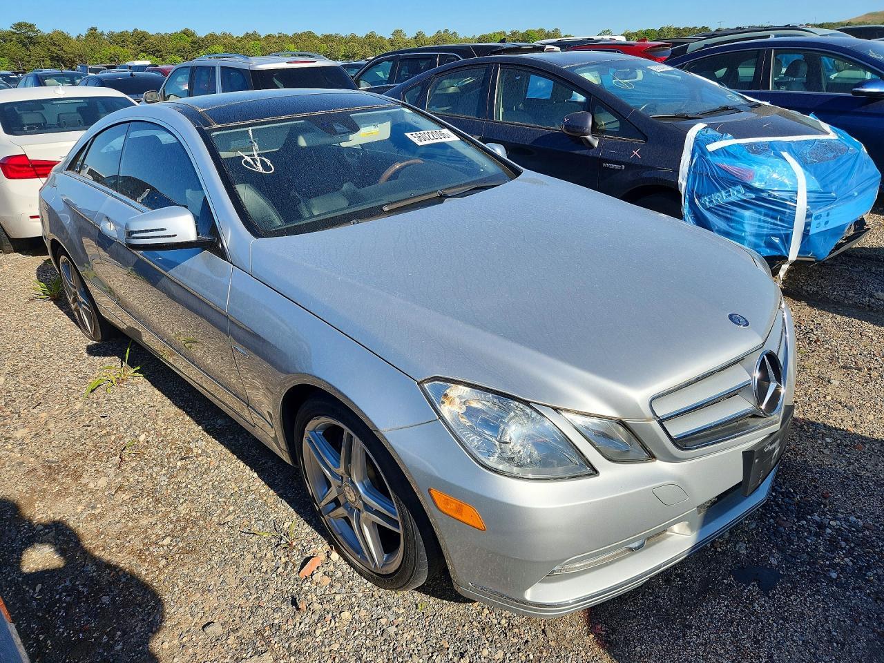 2012 Mercedes-Benz E 350 4Matic - Image 4