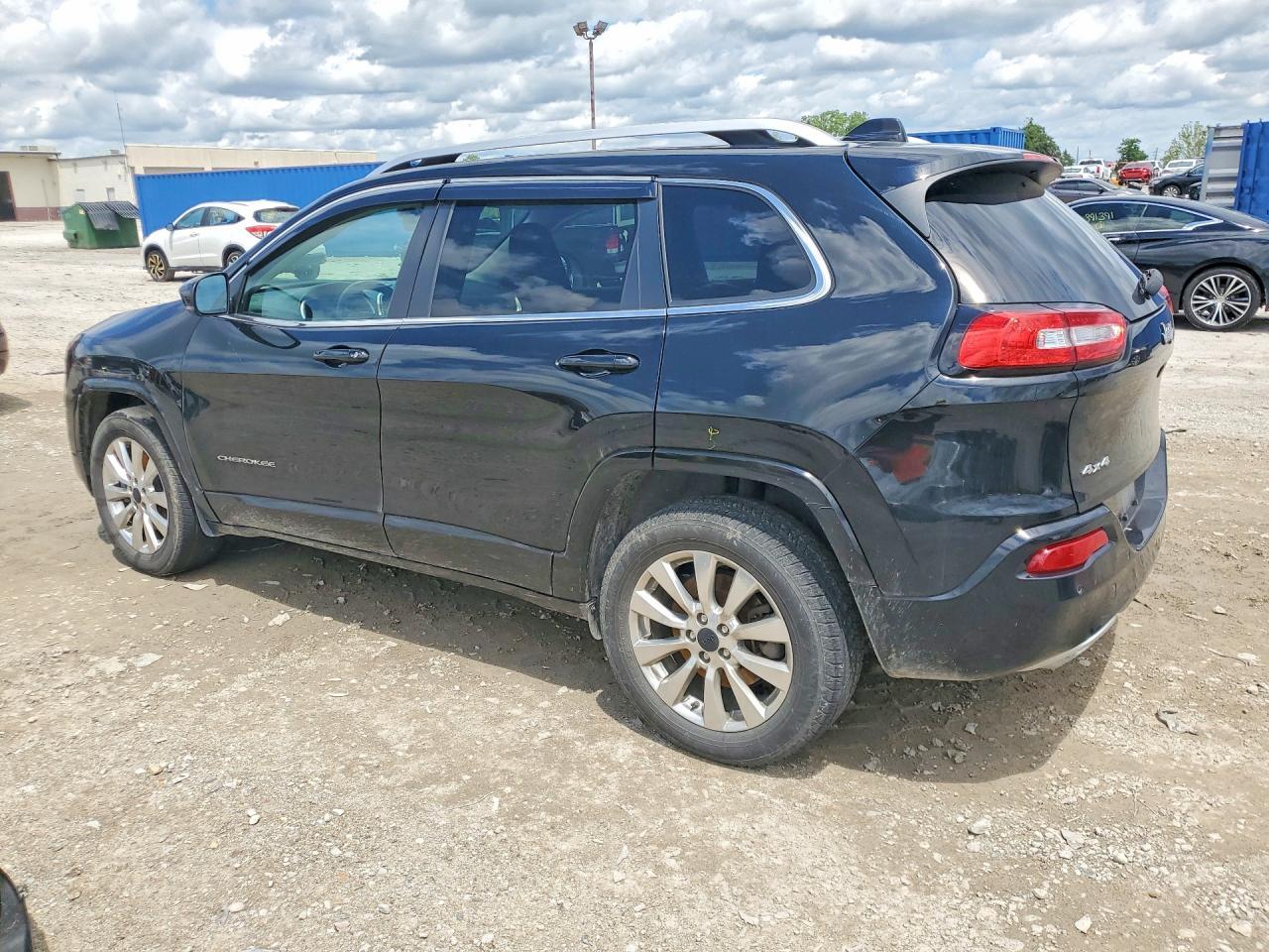 2018 Jeep Cherokee Overland - Фото 2
