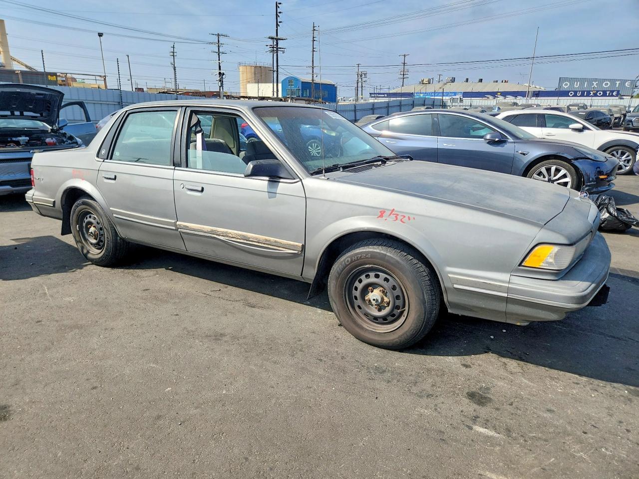 1995 Buick Century Custom - Фото 4