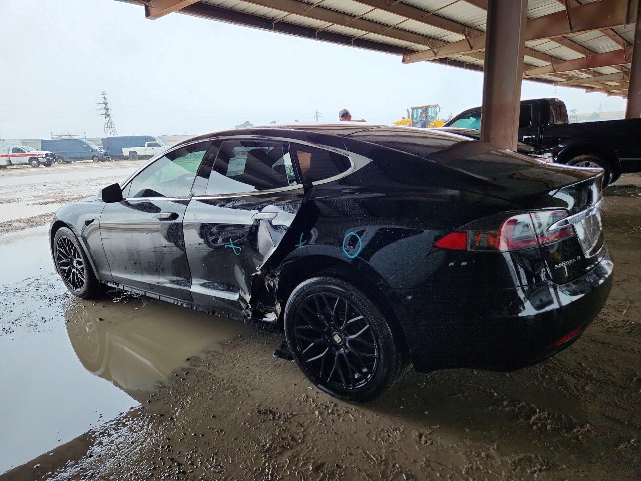 2019 Tesla Model S - Фото 2