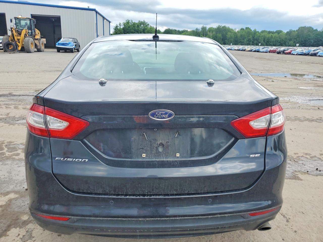 2015 Ford Fusion Se - Image 6