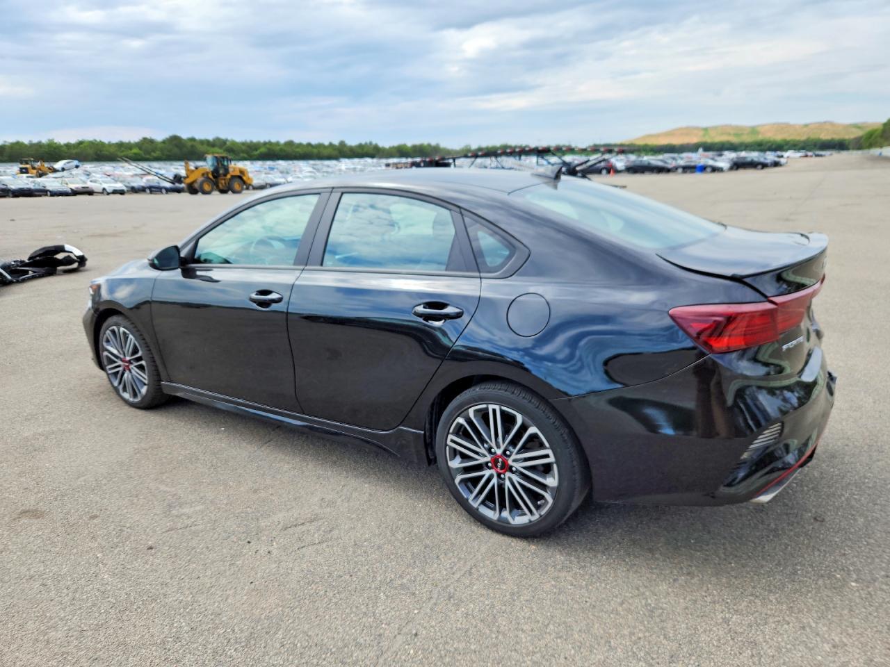 2024 Kia Forte Gt - Фото 2