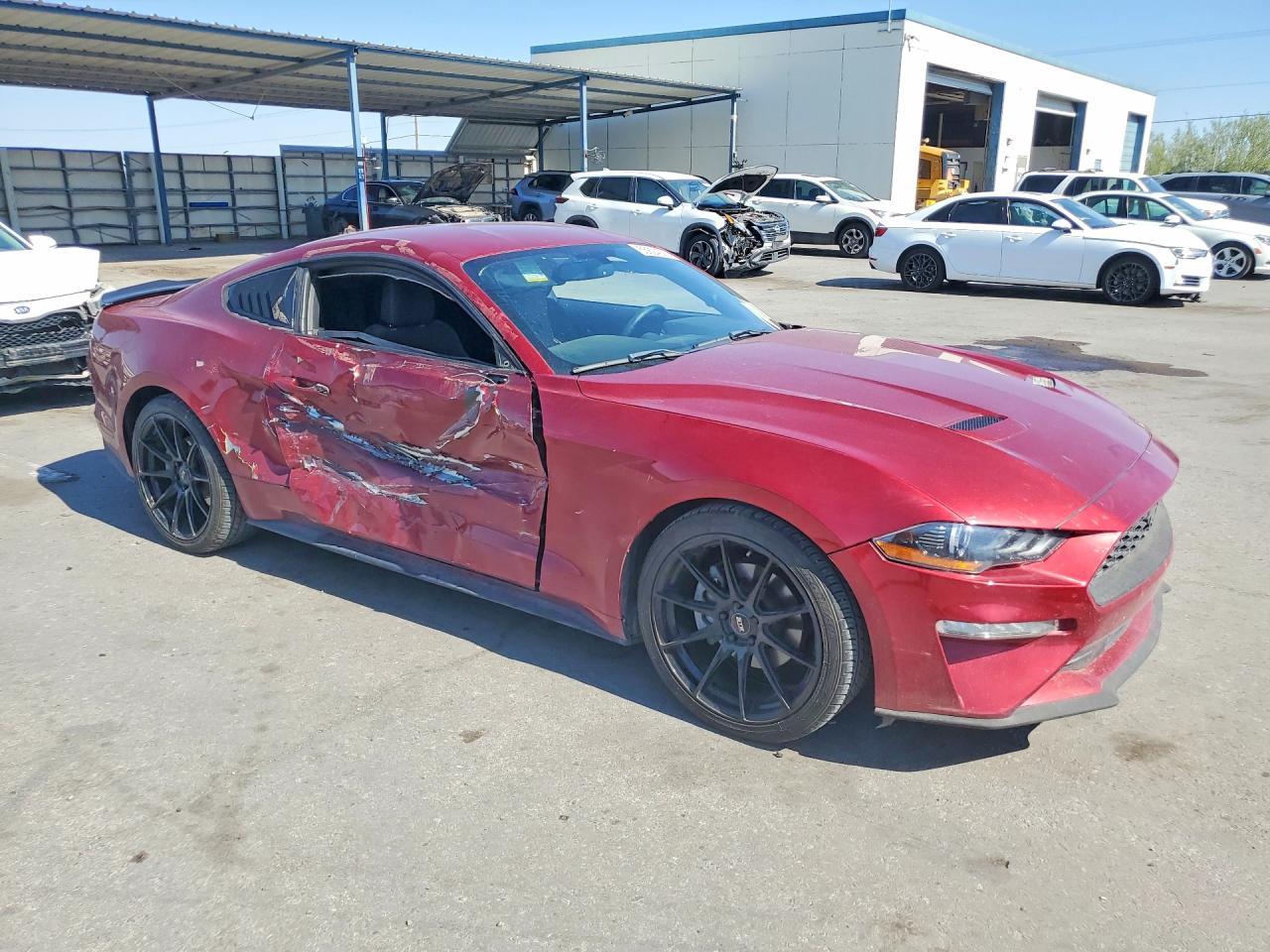 2018 Ford Mustang - Фото 4