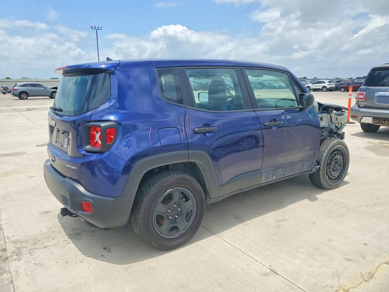 2019 Jeep Renegade Sport - Image 3