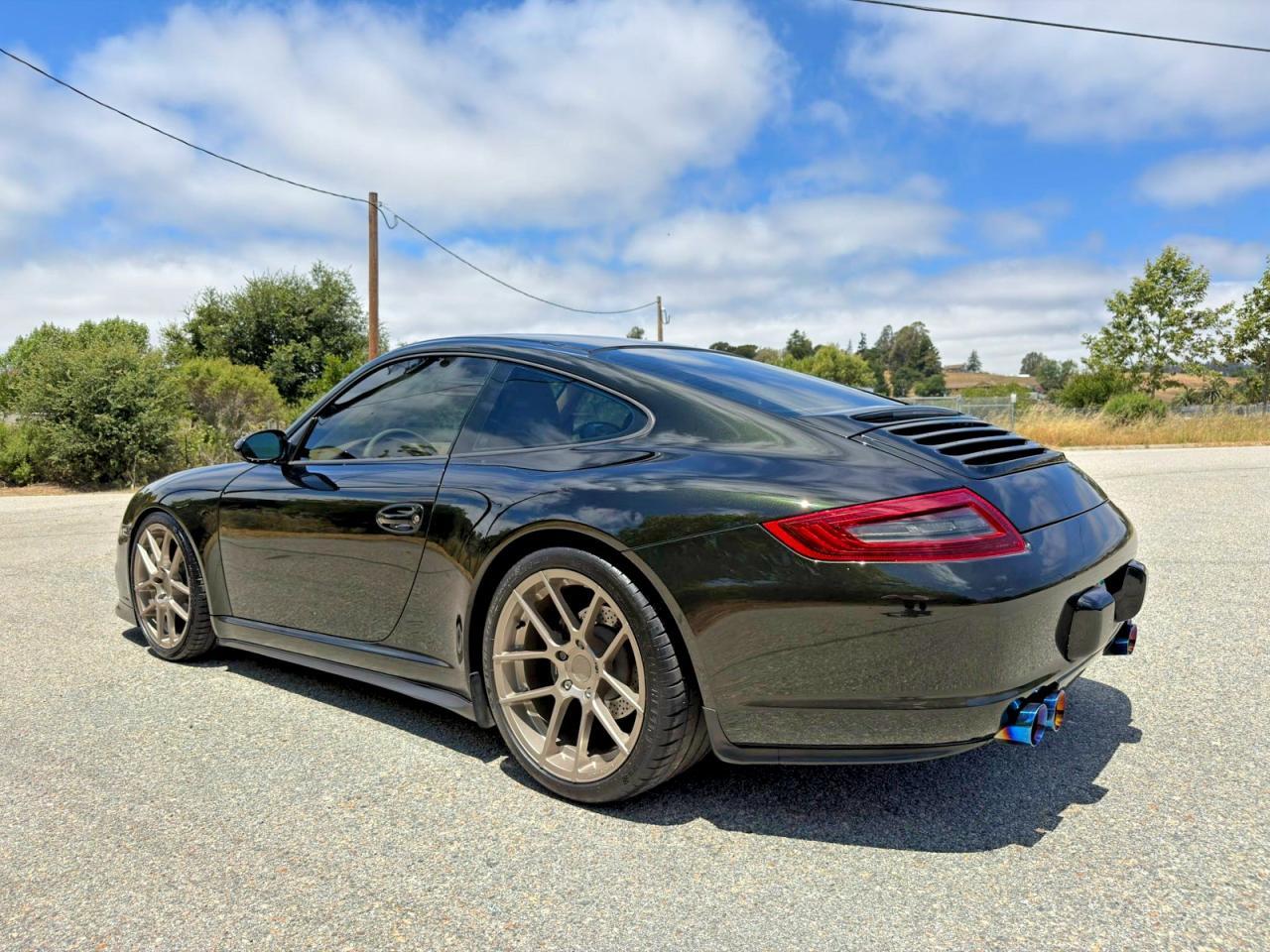 2005 Porsche 911 New Generation Carrera - Image 3