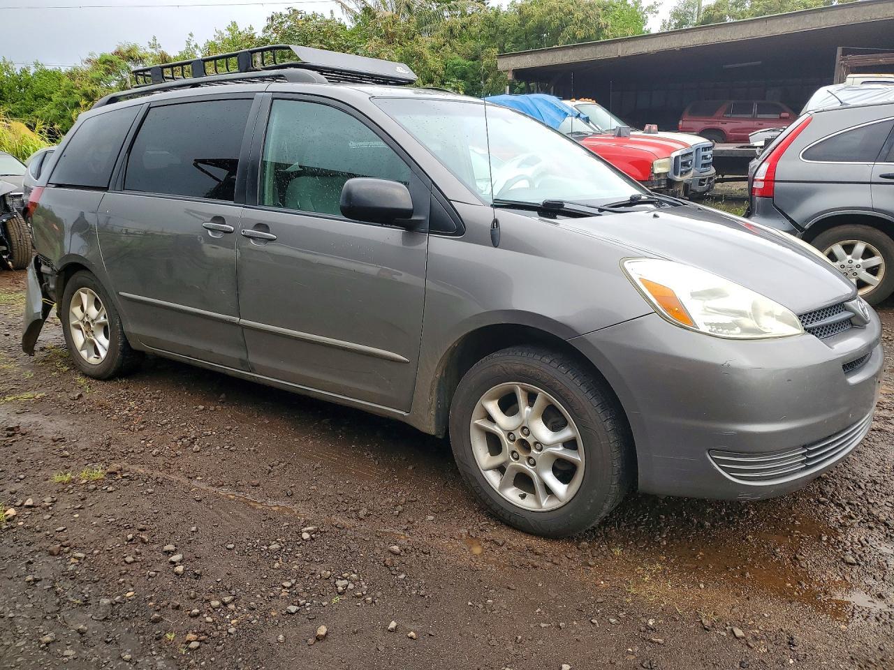 2005 Toyota Sienna Ce 7 Passenger - Image 4