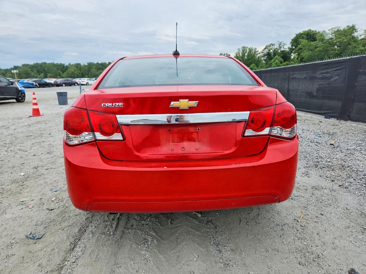 2015 Chevrolet Cruze Ls - Фото 6