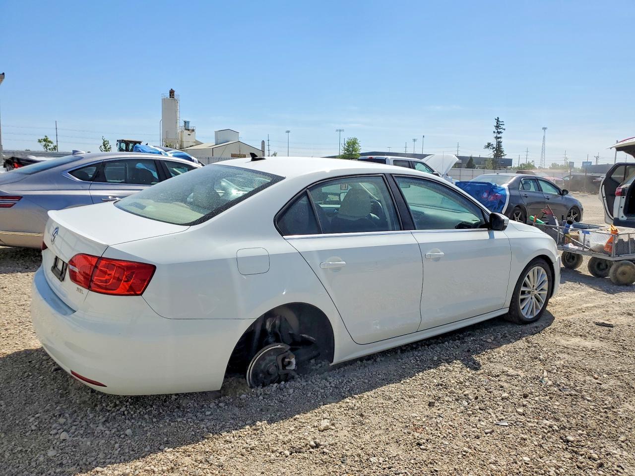2014 Volkswagen Jetta Sel - Image 3