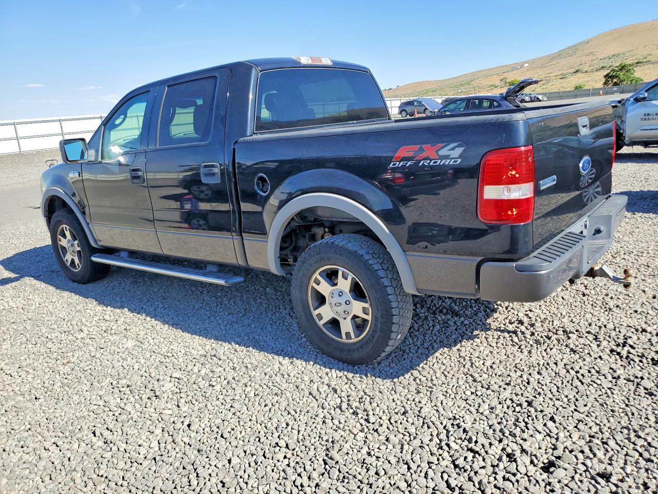 2005 Ford F150 Supercrew - Image 2