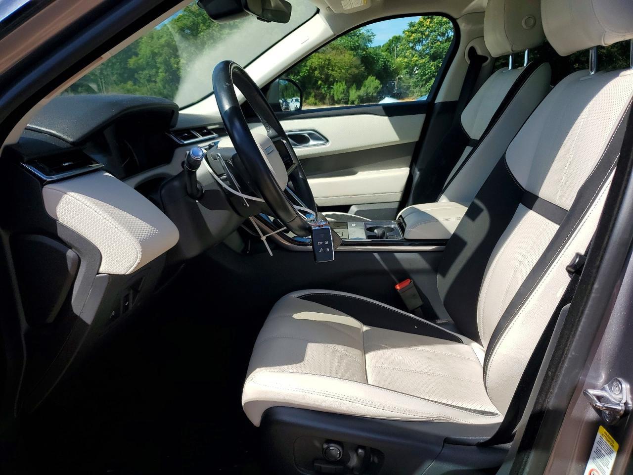 2021 Land Rover Range Rover Velar S - Image 7