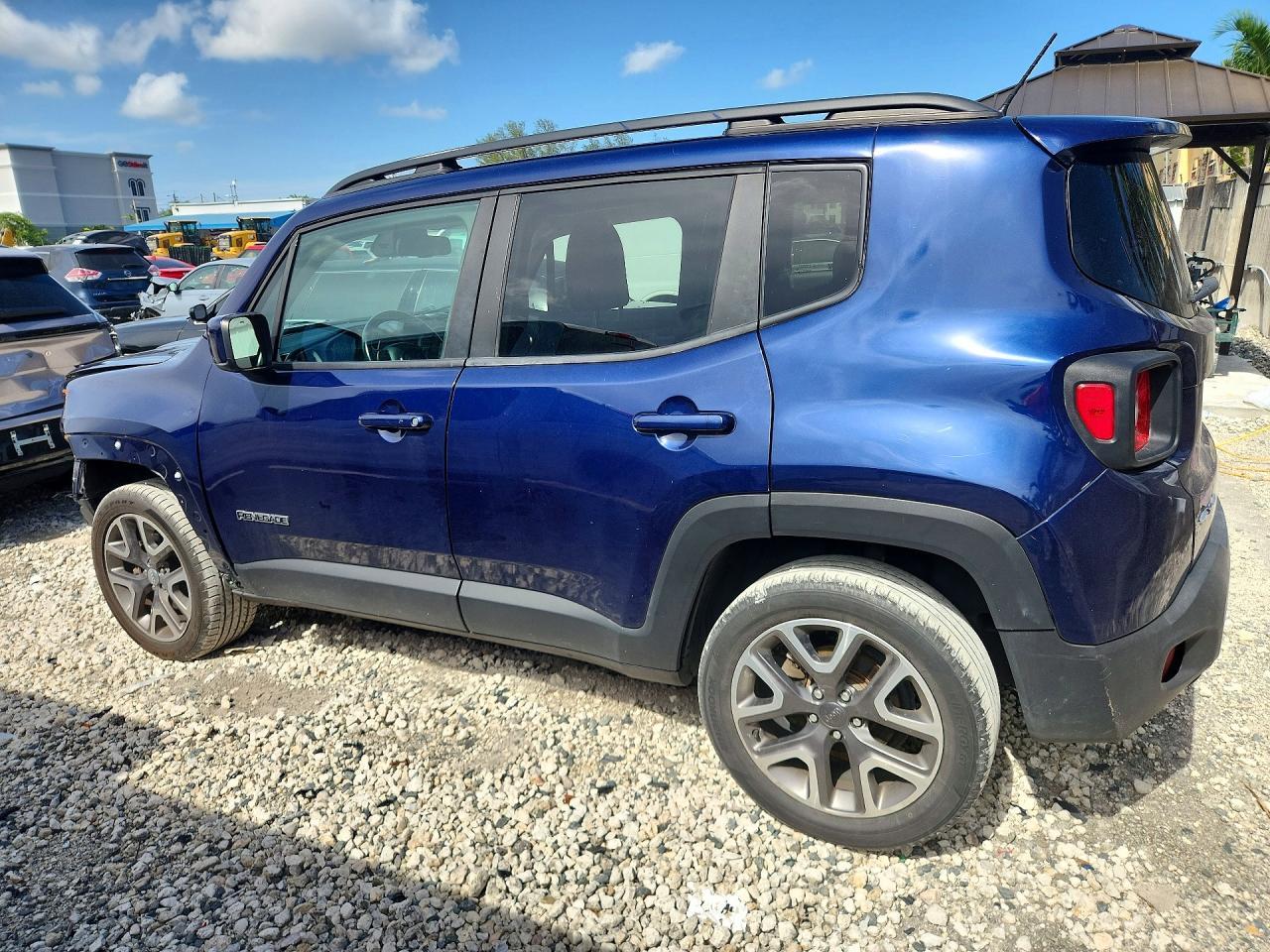 2017 Jeep Renegade Limited - Фото 2