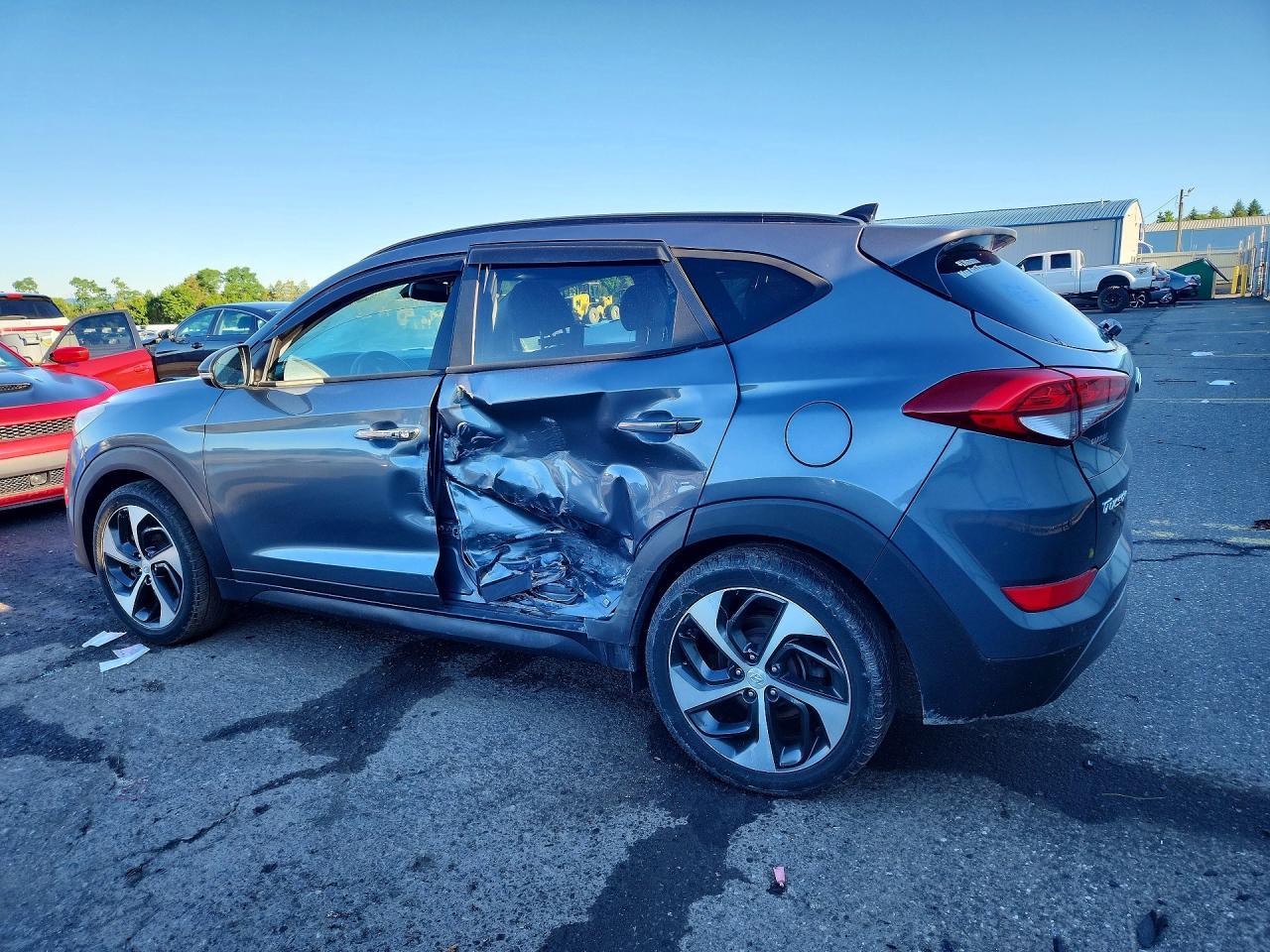 2016 Hyundai Tucson Limited - Фото 2