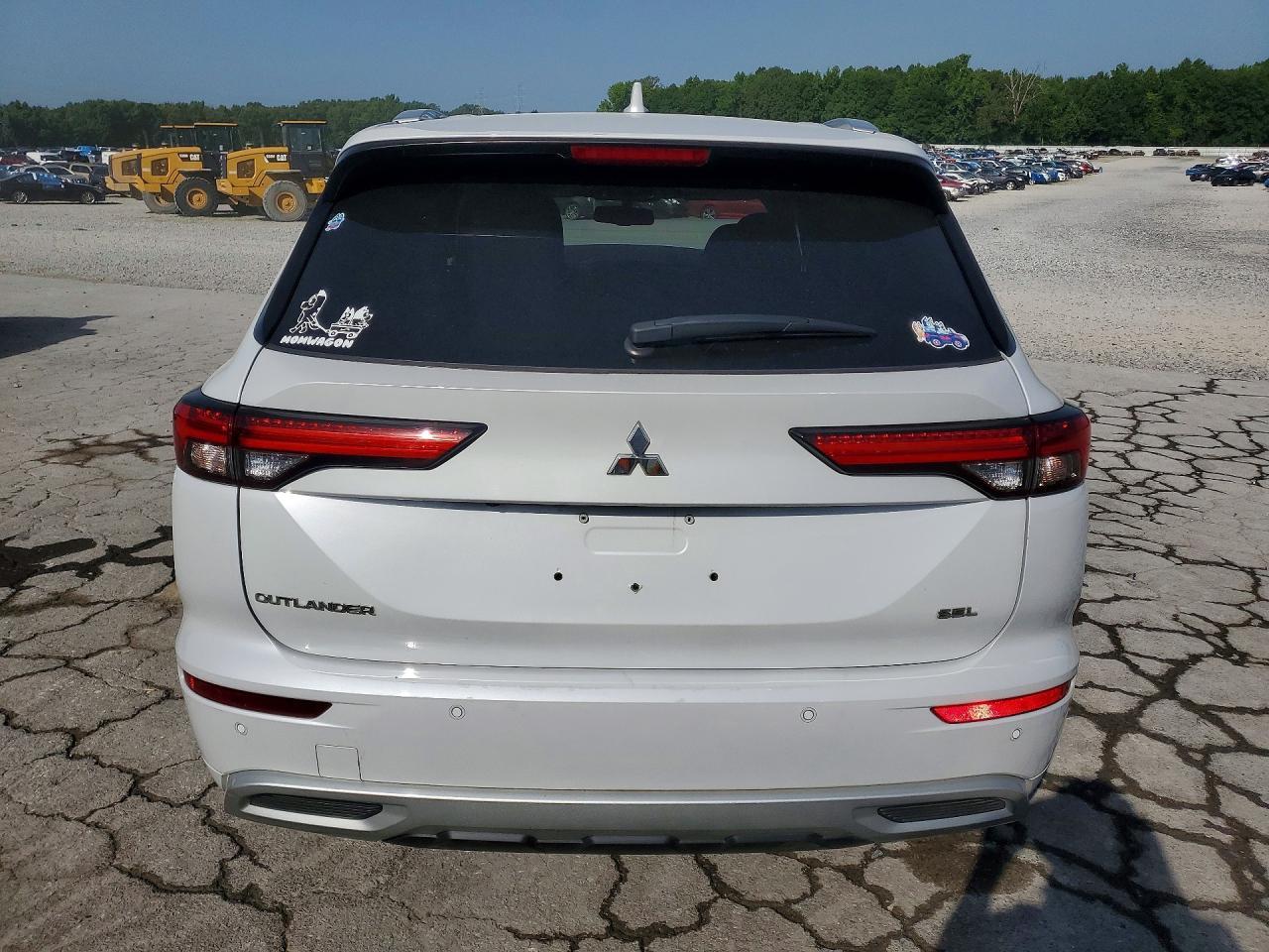 2022 Mitsubishi Outlander Sel - Фото 6
