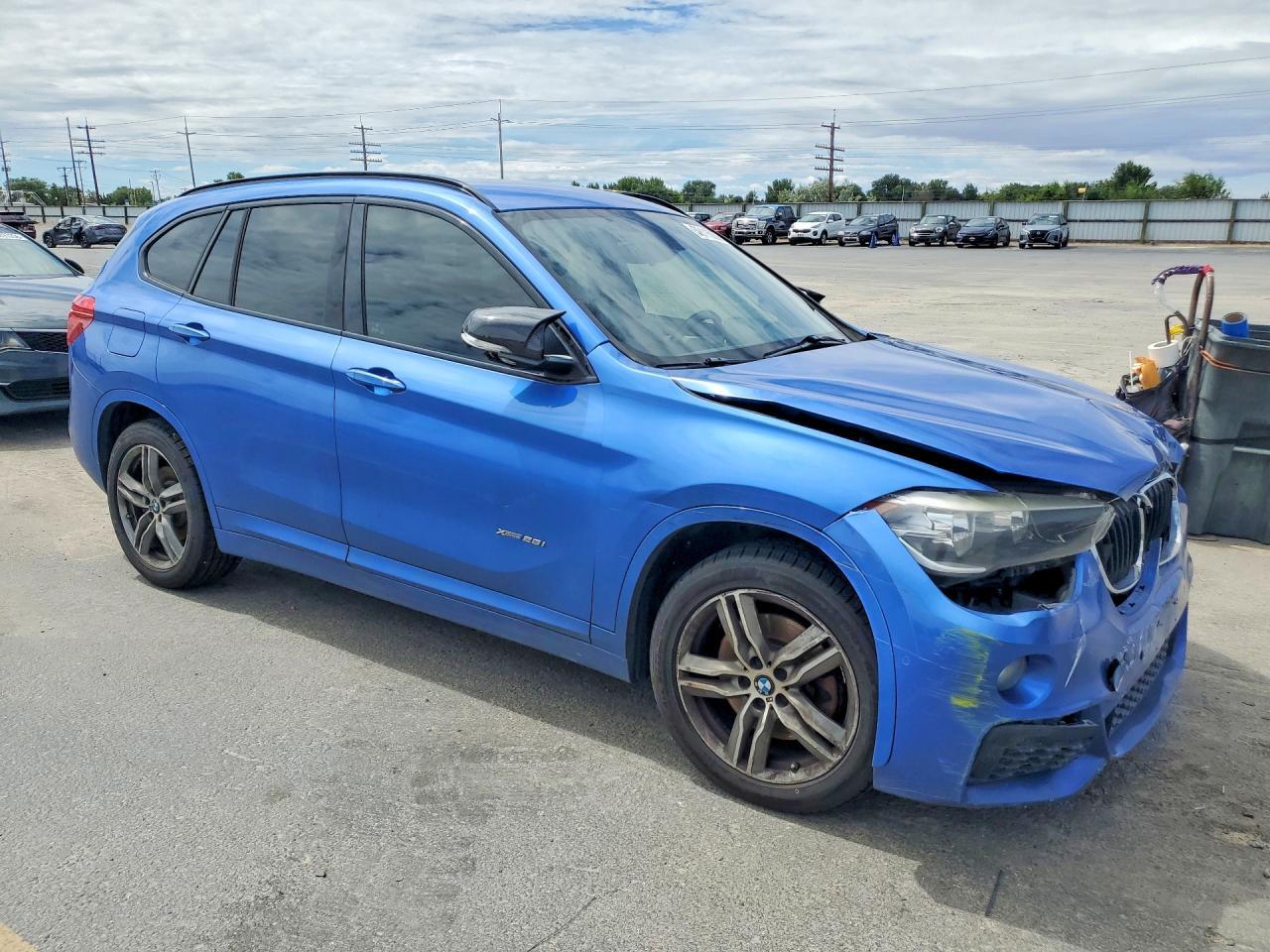 2016 BMW X1 xDrive28I - Фото 4