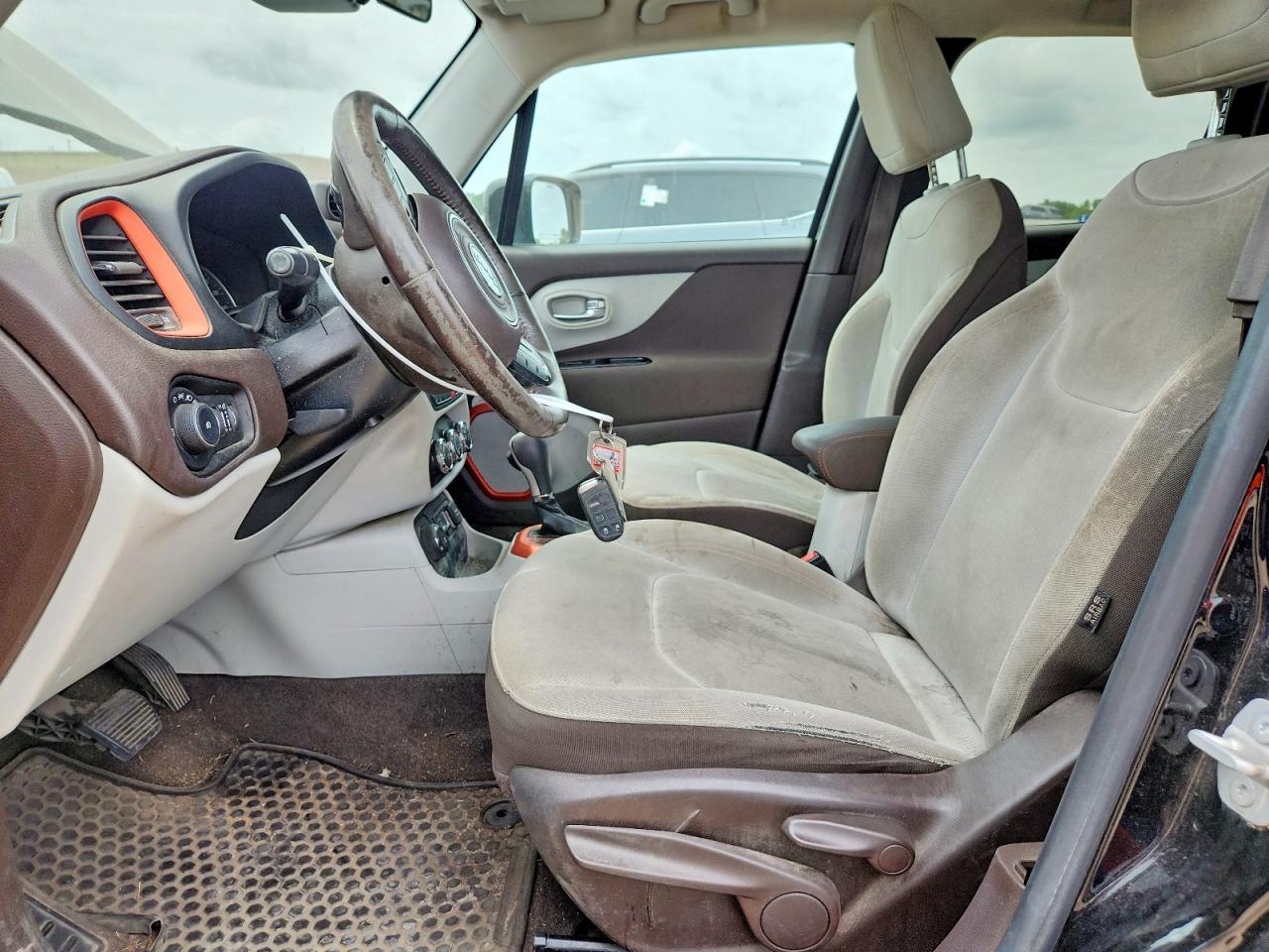 2016 Jeep Renegade Latitude - Фото 7
