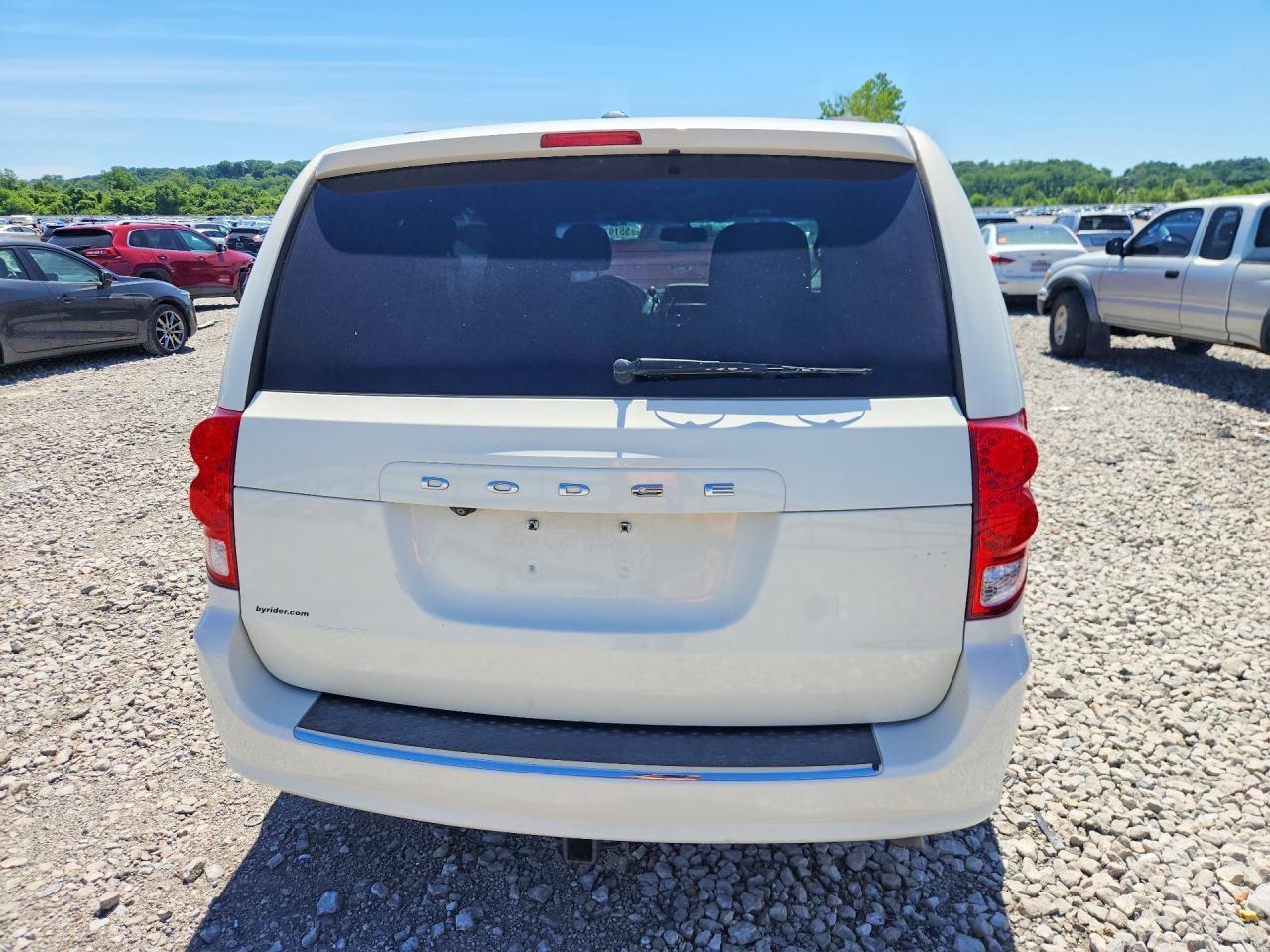 2013 Dodge Grand Caravan R - Фото 6