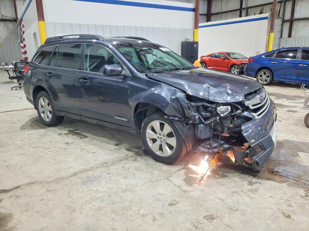 2011 Subaru Outback 2.5I Limited - Фото 4