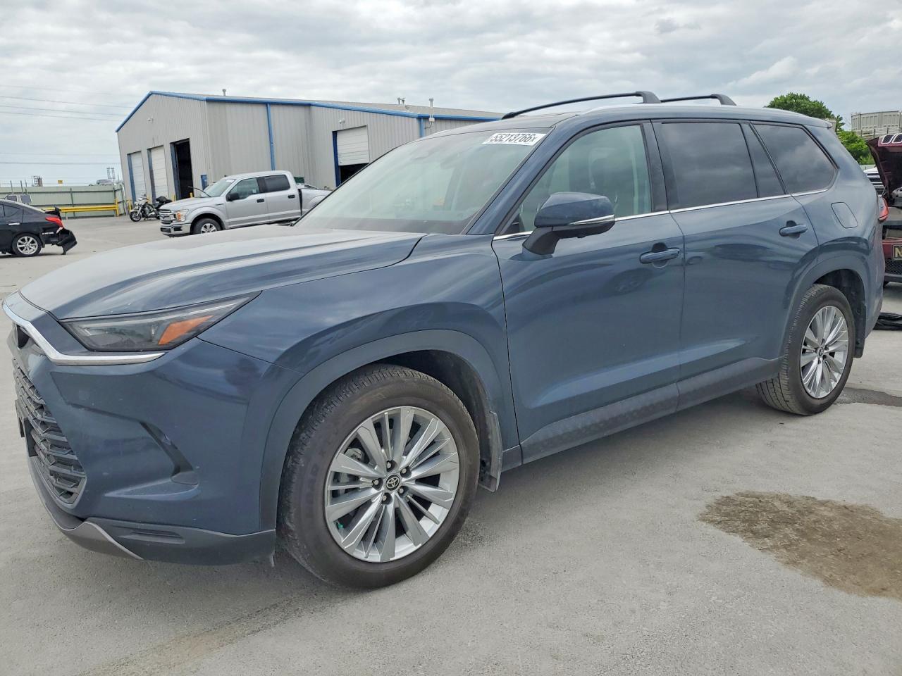 2024 Toyota Grand Highlander Platinum