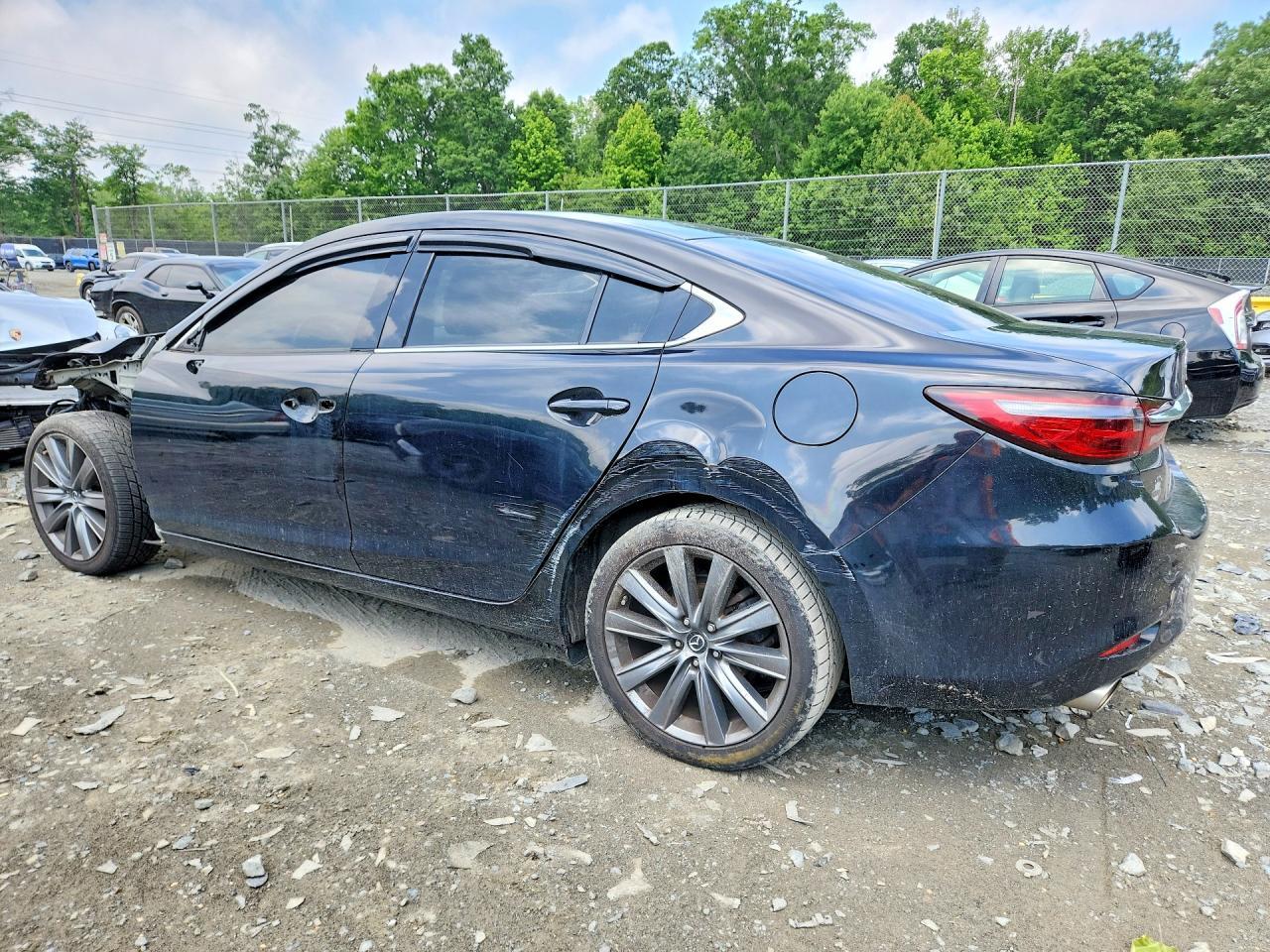 2018 Mazda 6 Touring - Image 2