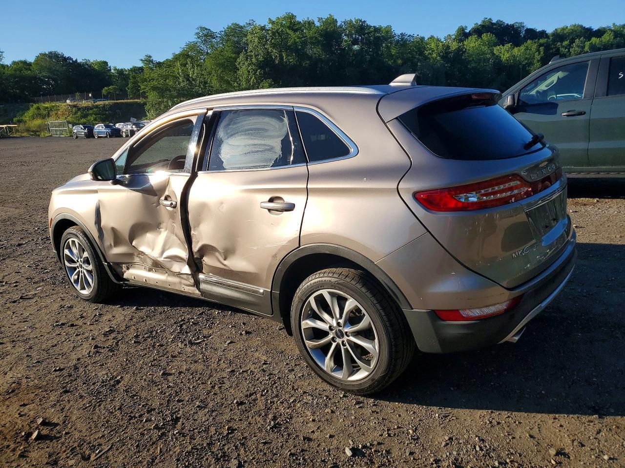 2019 Lincoln Mkc Select - Image 2