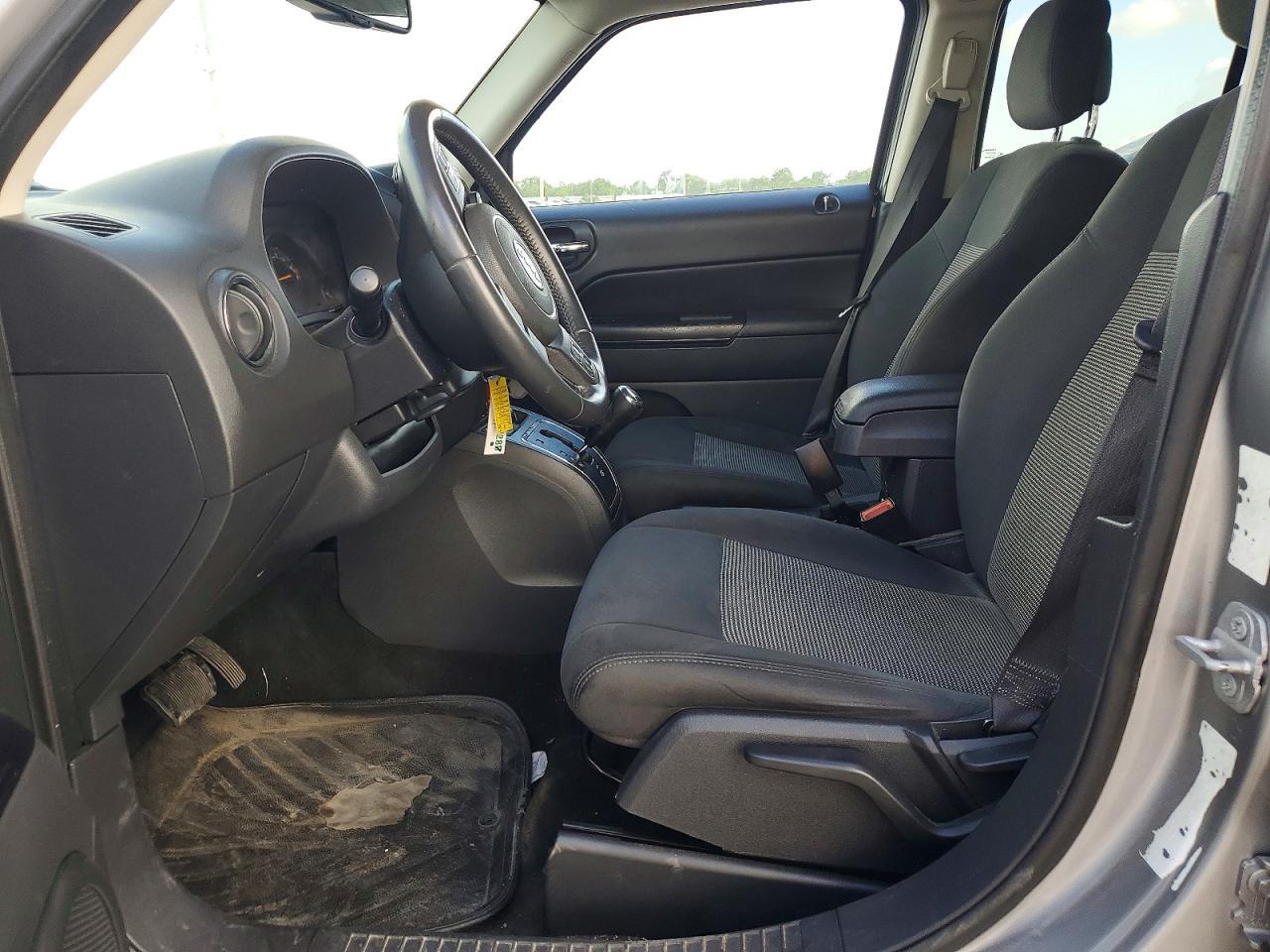 2016 Jeep Patriot Latitude - Image 7