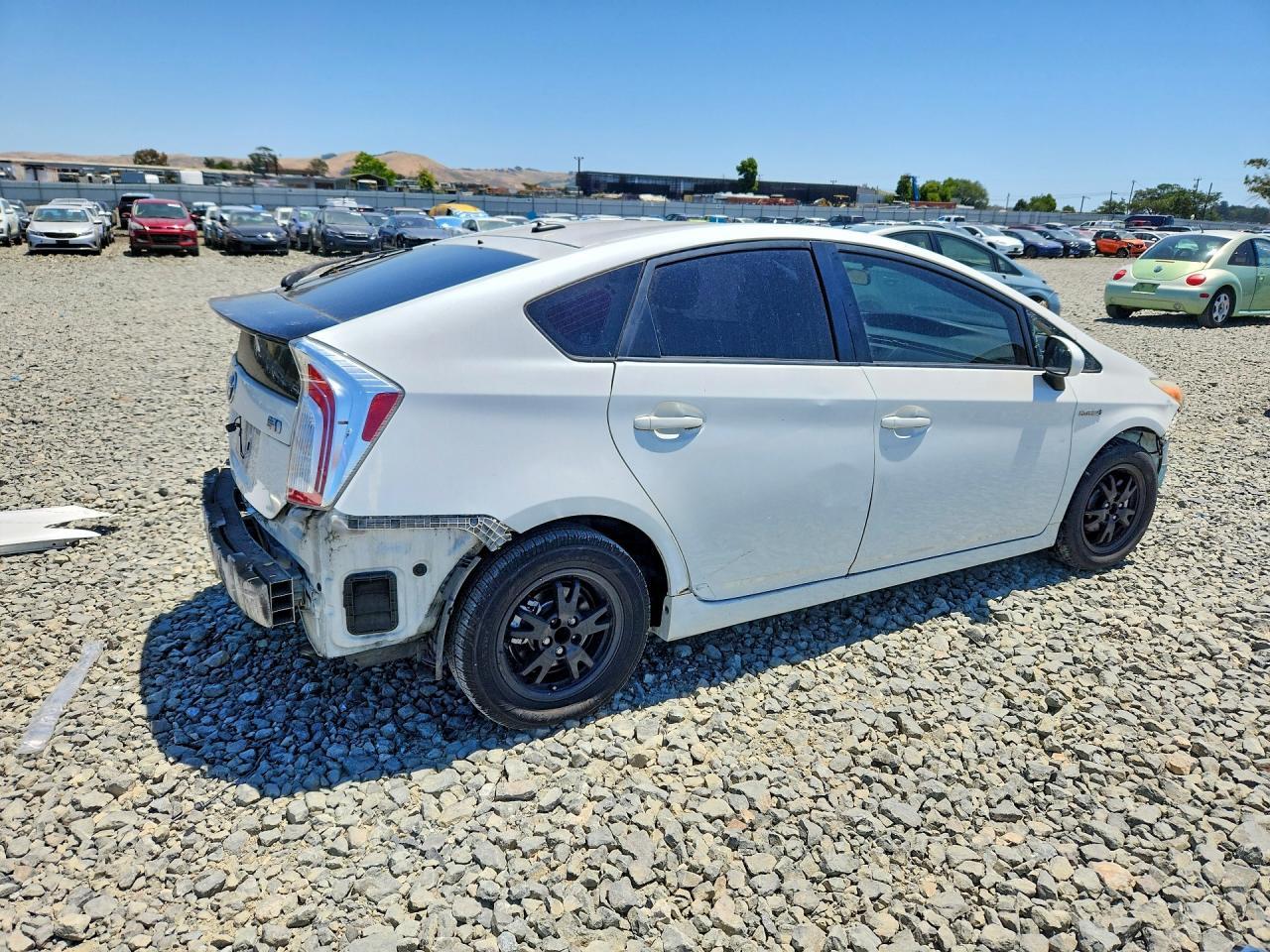 2014 Toyota Prius Two - Image 3