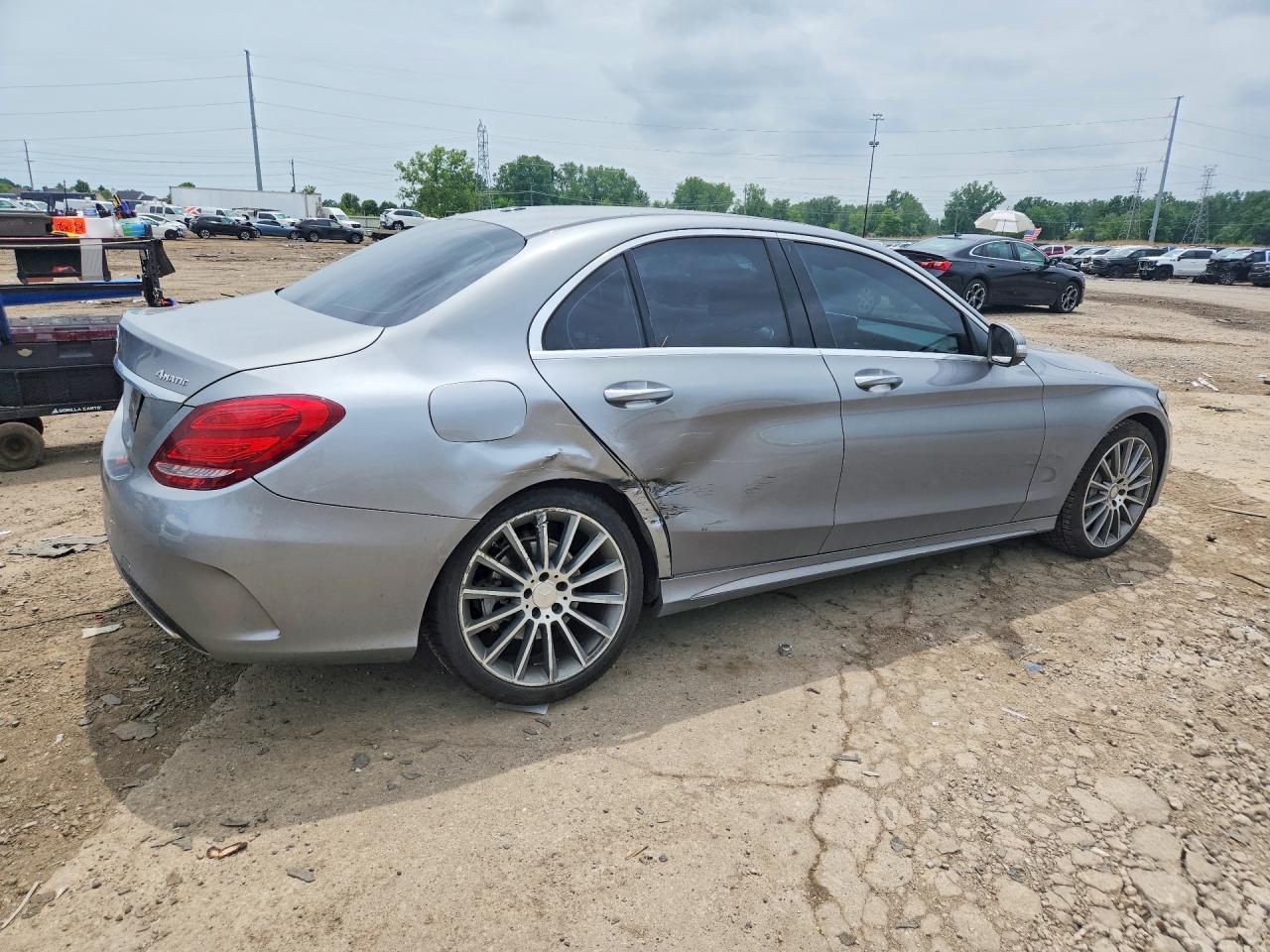 2015 Mercedes-Benz C 300 4Matic - Фото 3