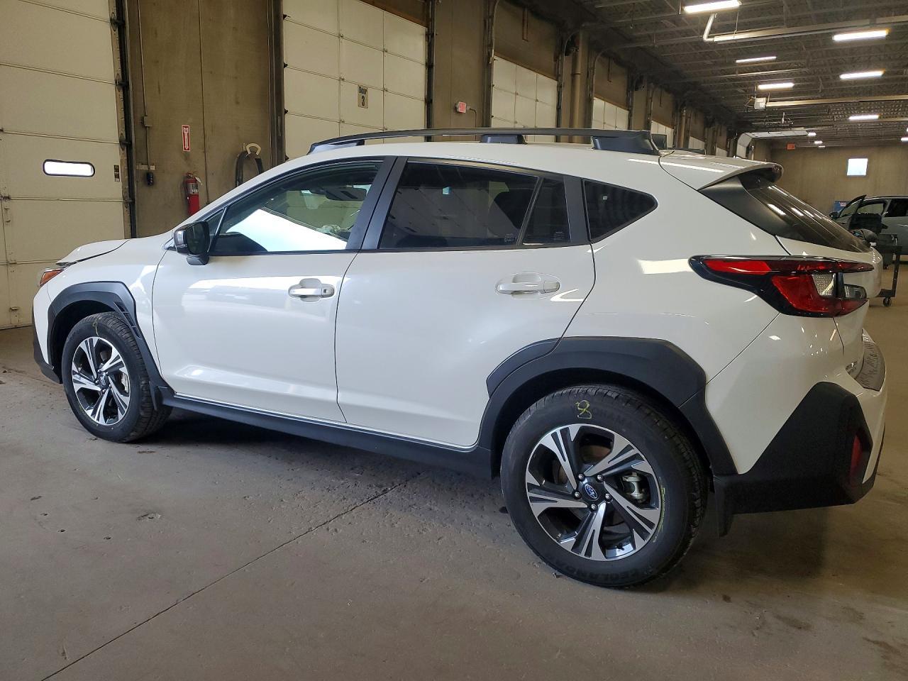 2025 Subaru Crosstrek Premium - Фото 2