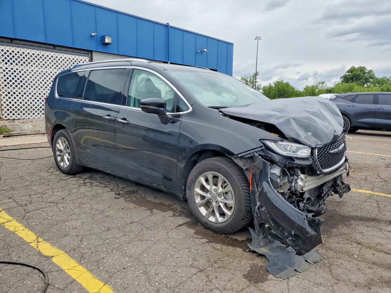 2021 Chrysler Pacifica Touring L - Фото 4