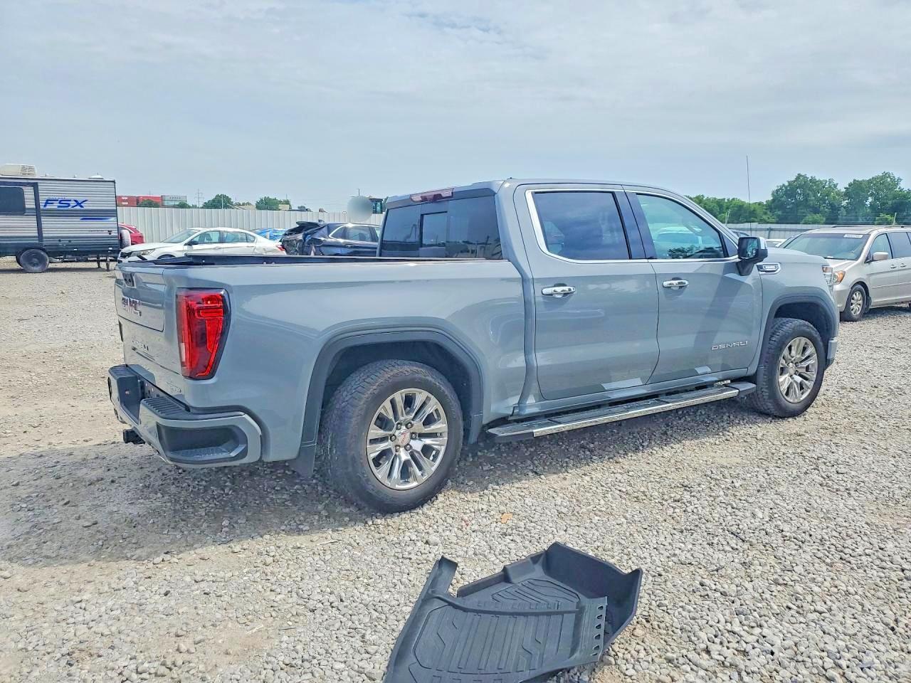 2024 GMC Sierra K1500 Denali - Фото 3