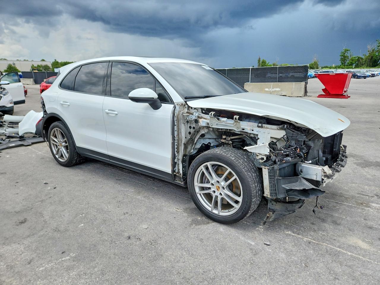 2021 Porsche Cayenne - Image 4