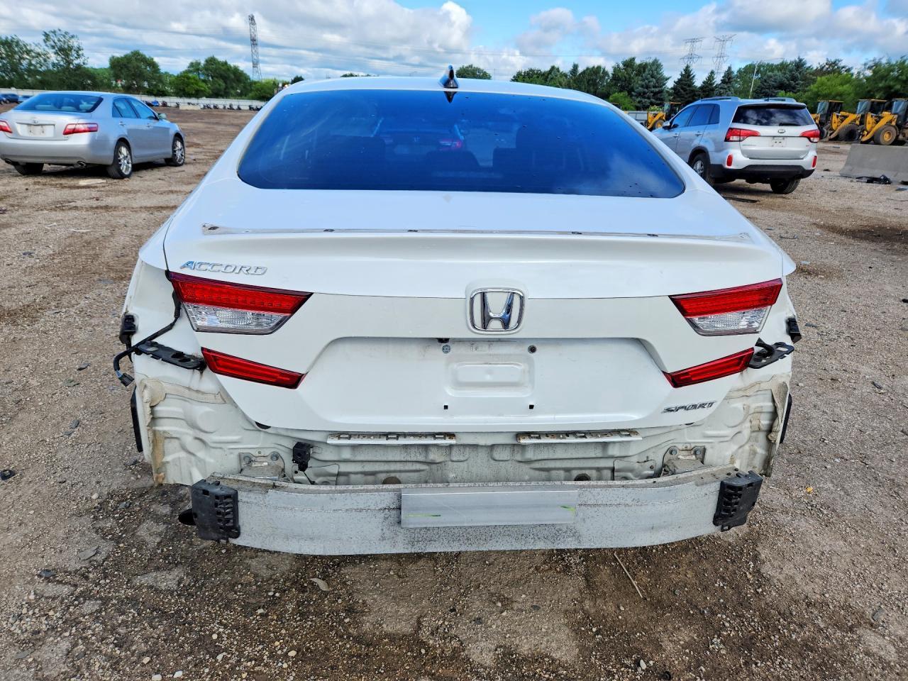 2022 Honda Accord Sport - Фото 6