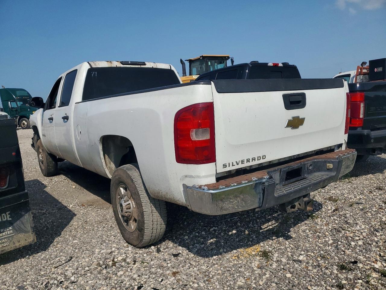2013 Chevrolet Silverado C2500 Heavy Duty - Фото 3