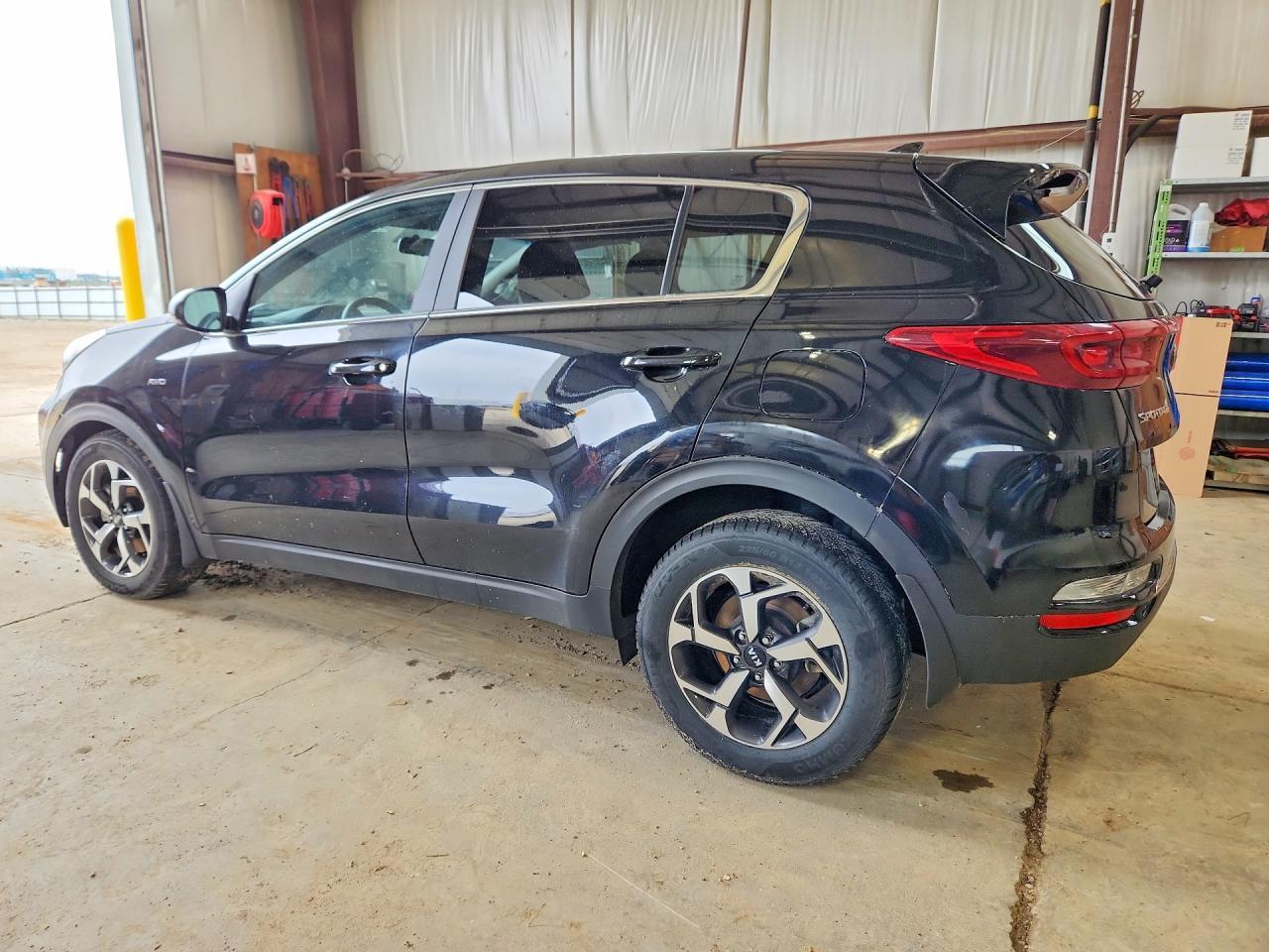 2021 Kia Sportage Lx - Фото 2