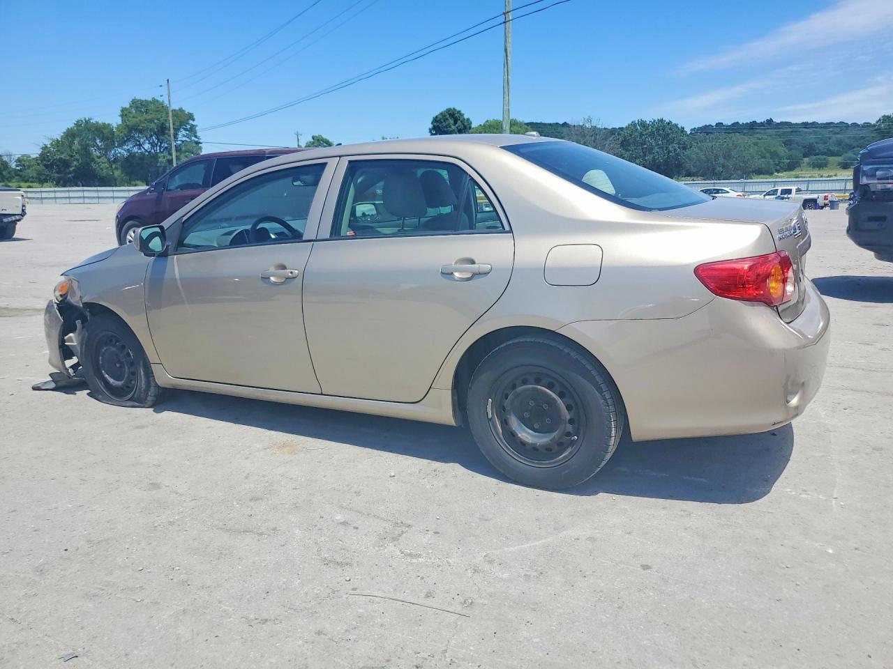 2009 Toyota Corolla Le - Image 2