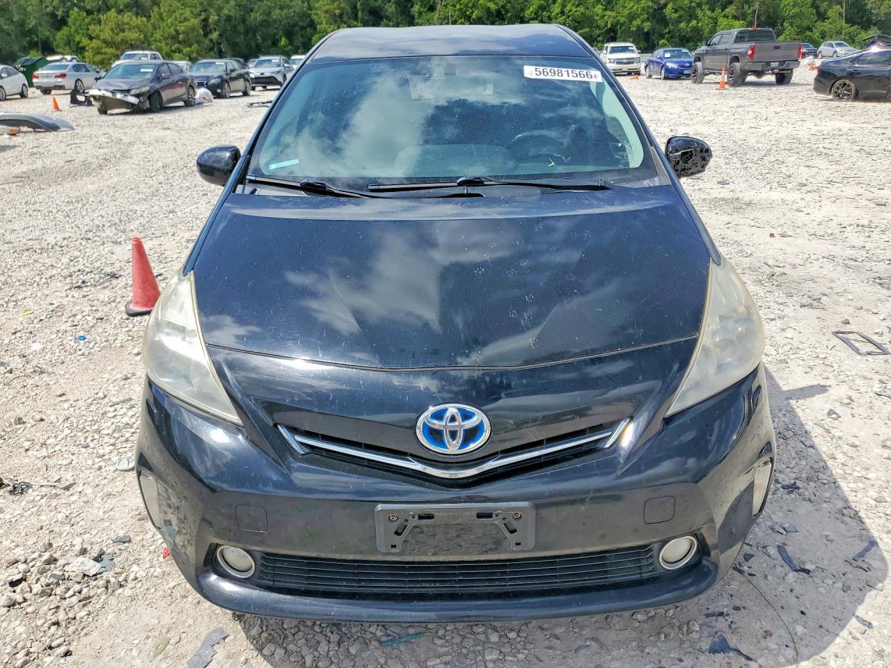 2012 Toyota Prius V Five - Фото 5