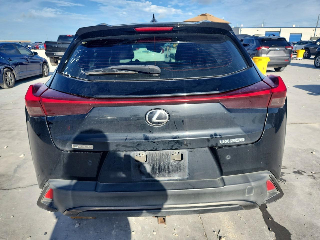 2019 Lexus Ux 200 - Image 6