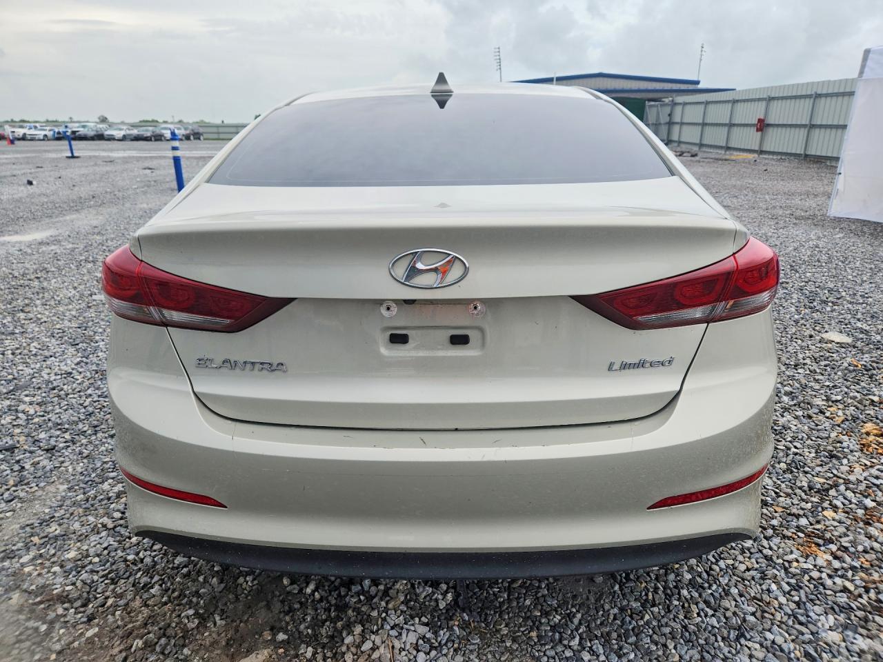 2017 Hyundai Elantra Limited - Фото 6