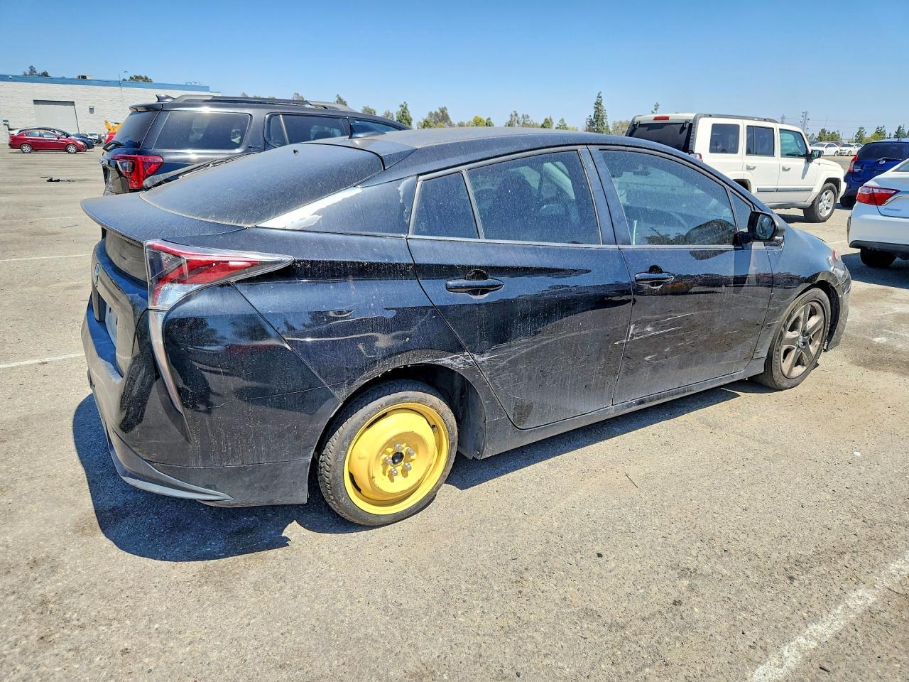 2017 Toyota Prius Four Touring - Фото 3