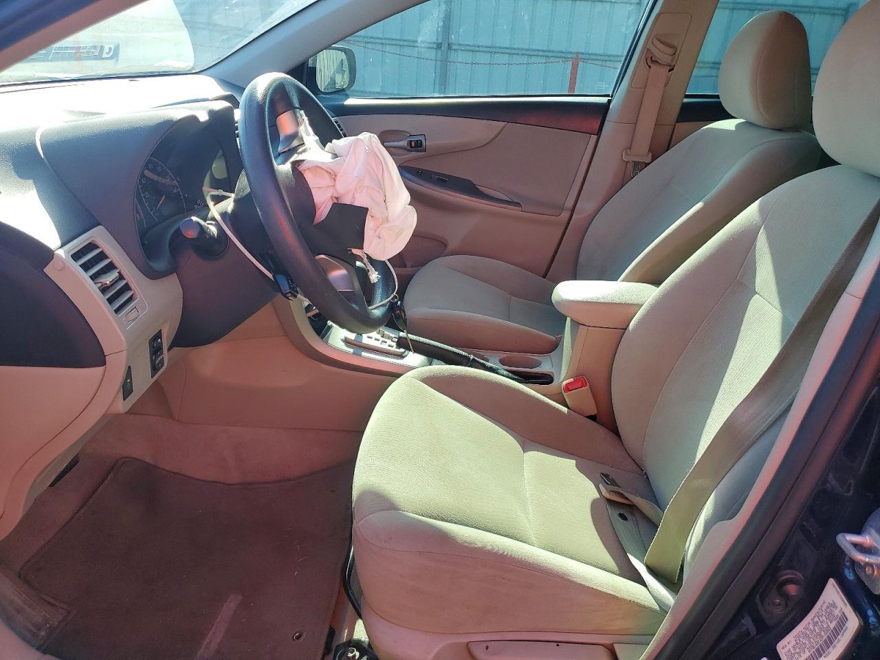 2013 Toyota Corolla Le - Фото 7